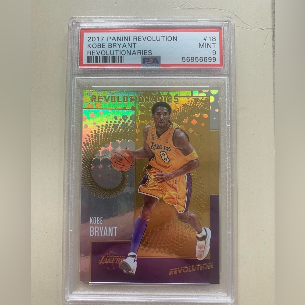 Kobe Bryant 2017-18 Panini Revolution Revolutionaries Card#18 PSA 9